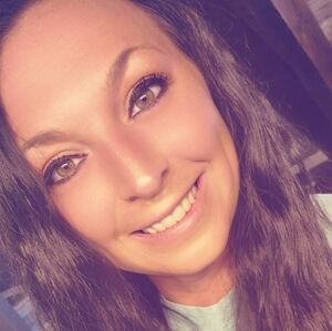 Meet your Posher, Lacie